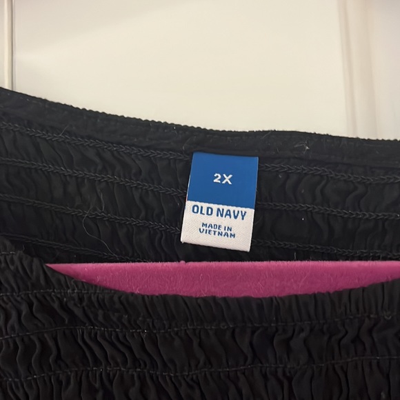 Stretchy peplum blouse. - Picture 3 of 5